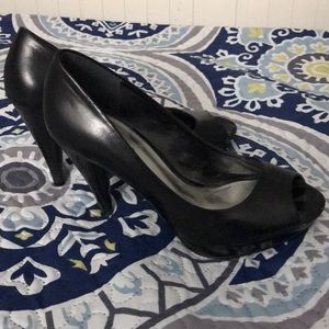 Style & Co. Peep Toe Heel - 5M